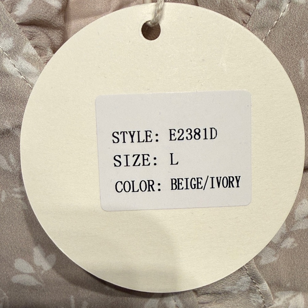 Women's beige ivory Floral ruffle tiered Maxi Dress size large nwt - Picture 3 of 4